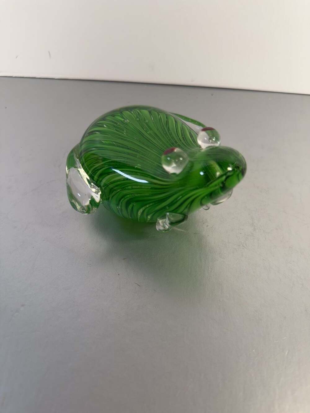 Vintage Green Swirl Art Glass Frog Figurine Paperweight